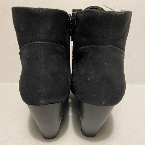 Rampage lace and zip up booties. Size 8 1/2. - Picture 3 of 5